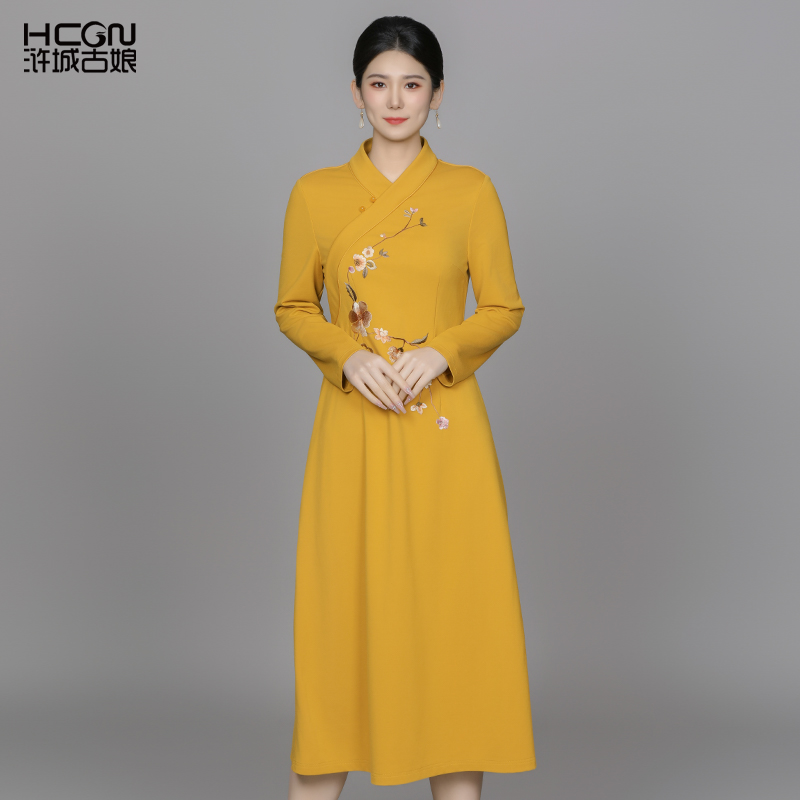 国风罗马棉经典刺绣百搭连衣裙