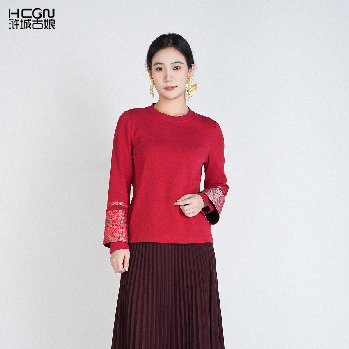 中国风棉质刺绣舒适保暖内搭上衣