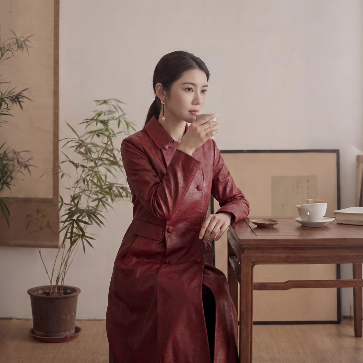 中式红云纱香云纱长款风衣女翻领双排扣复古酒红色气质大衣外套