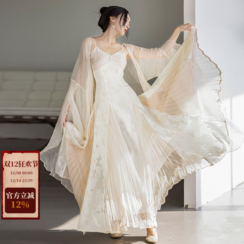 拟梦国风新中式连衣裙日常仙气