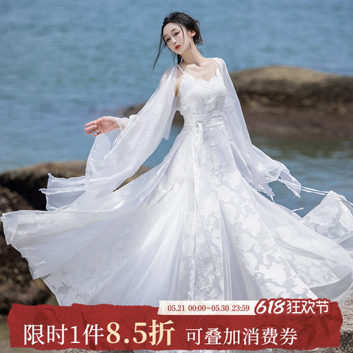 拟梦改良汉服不规则白色拍照