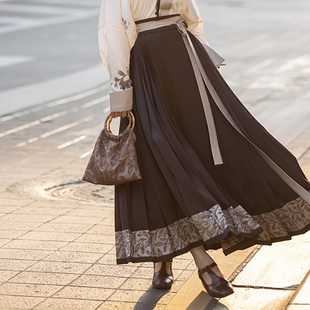 拟梦秋风叹国风原创日常通勤汉服新中式 6米摆口袋马面裙秋冬套装