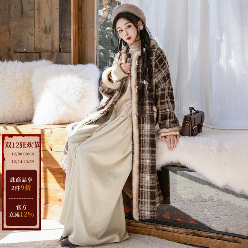 拟梦加绒外套有口袋的格子长袄