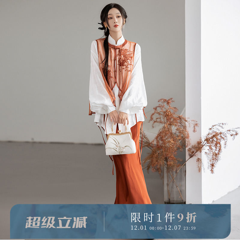 新中式斜裁鱼尾裙衬衫套装拟梦