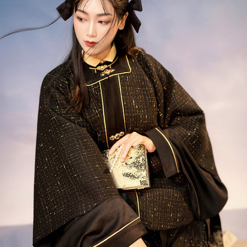 改良风明制方领半臂外套汉服