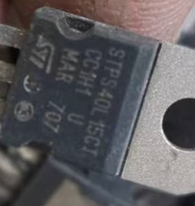 STPS40L15CT STPS40L15肖特基管进口拆机测好