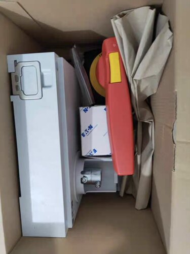 伊顿NZM4-XTVDVR 红黄色 门联动 操作手柄伊顿代理原装正品