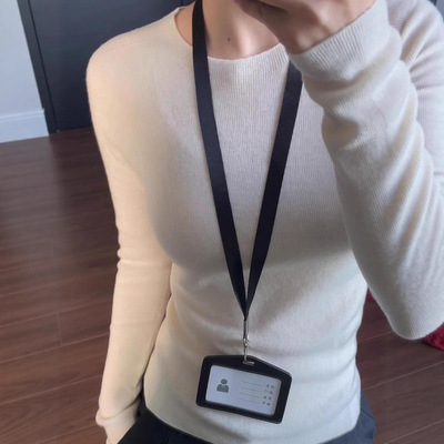 白色修身圆领打底衫女秋冬显瘦内搭可外穿毛衣正肩针织衫上衣