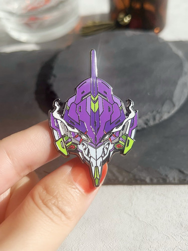 【现货】太一新品初号机EVA-01机器头像仿珐琅精品金属徽章胸针