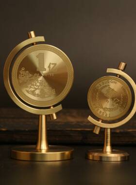 一亿元小目标黄铜小摆件男桌面解压硬币办公桌装饰品高级感小众
