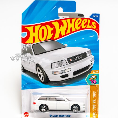 29号 '94 AUDI AVANT RS2 奥迪 白色 风火轮合金小跑车
