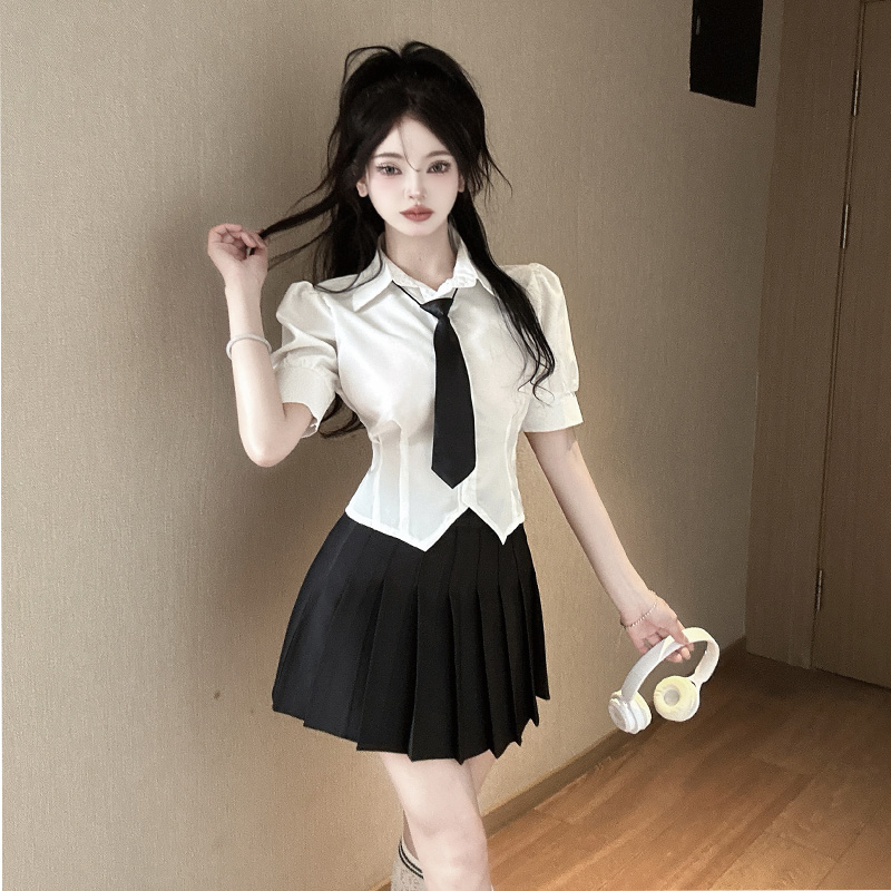 短款白色衬衫女法式泡泡袖衬衣夏季短袖学院风纯欲收腰jk制服套装