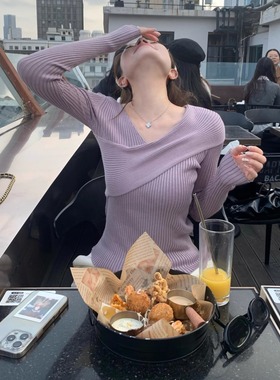 秋冬新款巨好看设计感灰紫色vV领修身套头针织衫小众内搭女打底衫