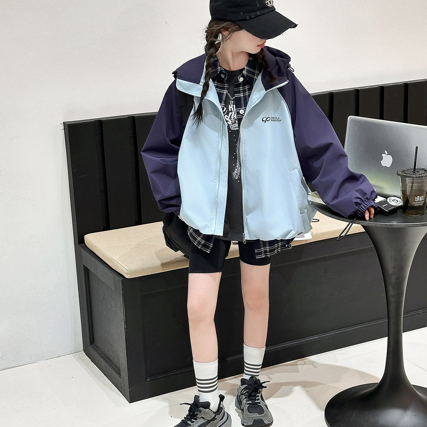 女童拼色插肩袖冲锋衣2025秋季新款大童韩版时髦洋气户外外套上衣