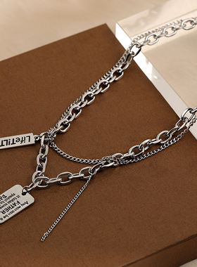 双层叠戴字母方牌项链男潮酷嘻哈锁骨链女复古气质卫衣链钛钢项链