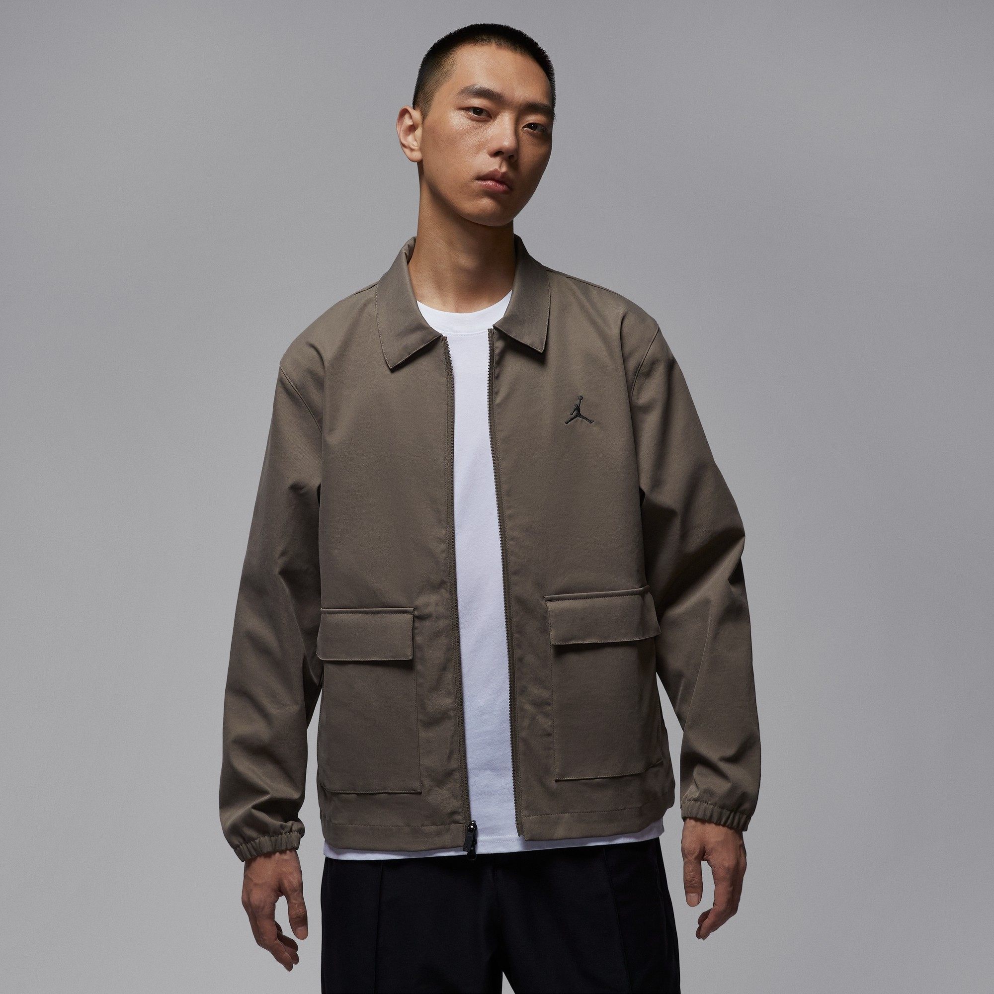 Nike/耐克春季新款Jordan男士翻领拉链宽松高尔夫夹克HQ8682-040