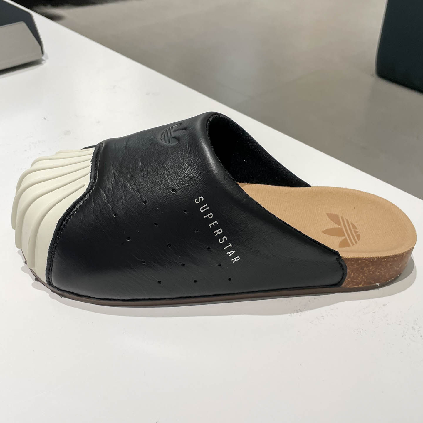 Adidas阿迪达斯三叶草2026年夏男女运动贝壳头半拖鞋勃肯鞋LC0411
