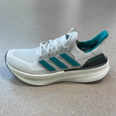 阿迪达斯男鞋缓震透气跑步鞋