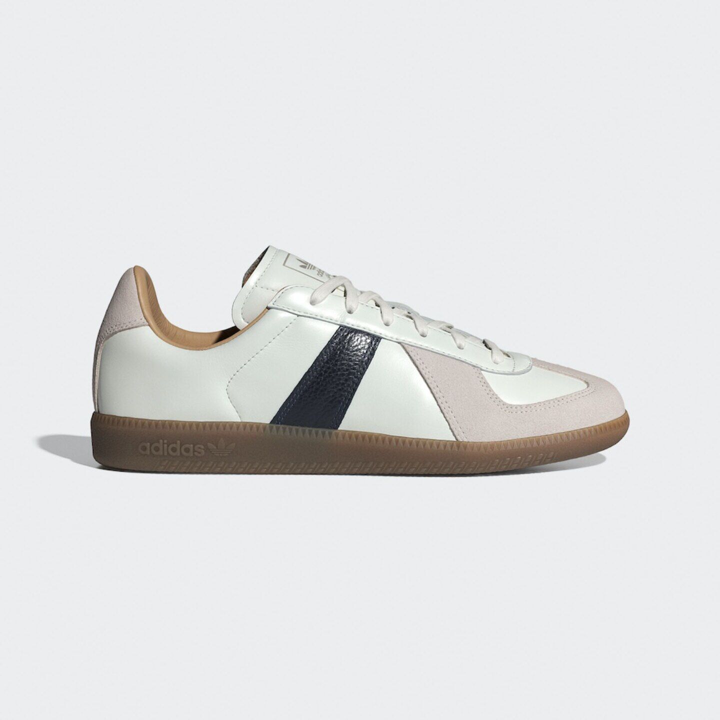 Adidas阿迪达斯橡胶外底皮鞋「T头鞋」经典运动板鞋德训鞋HQ9234