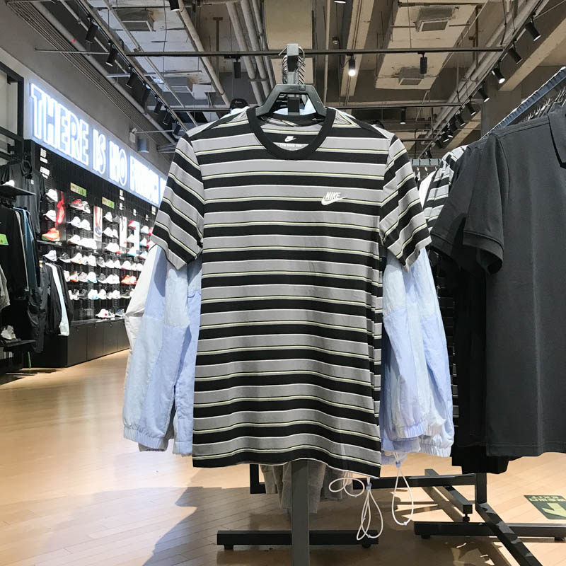 Nike耐克男子2025夏新款运动休闲条纹百搭圆领短袖T恤 HJ0551-010