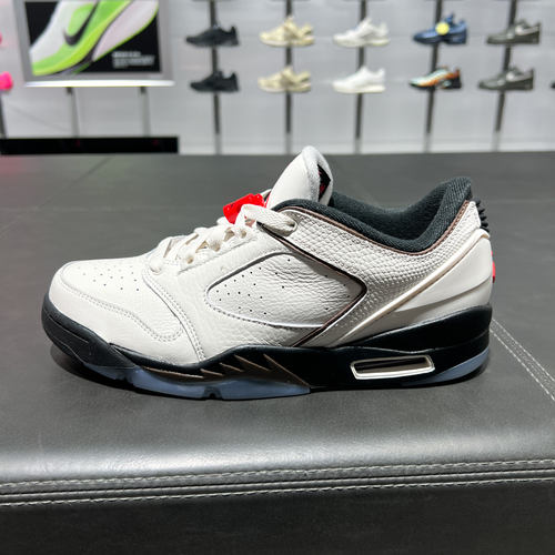 NIKE耐克男鞋2026秋款米白黑棕拼接可视气垫篮球运动鞋IH2047-005