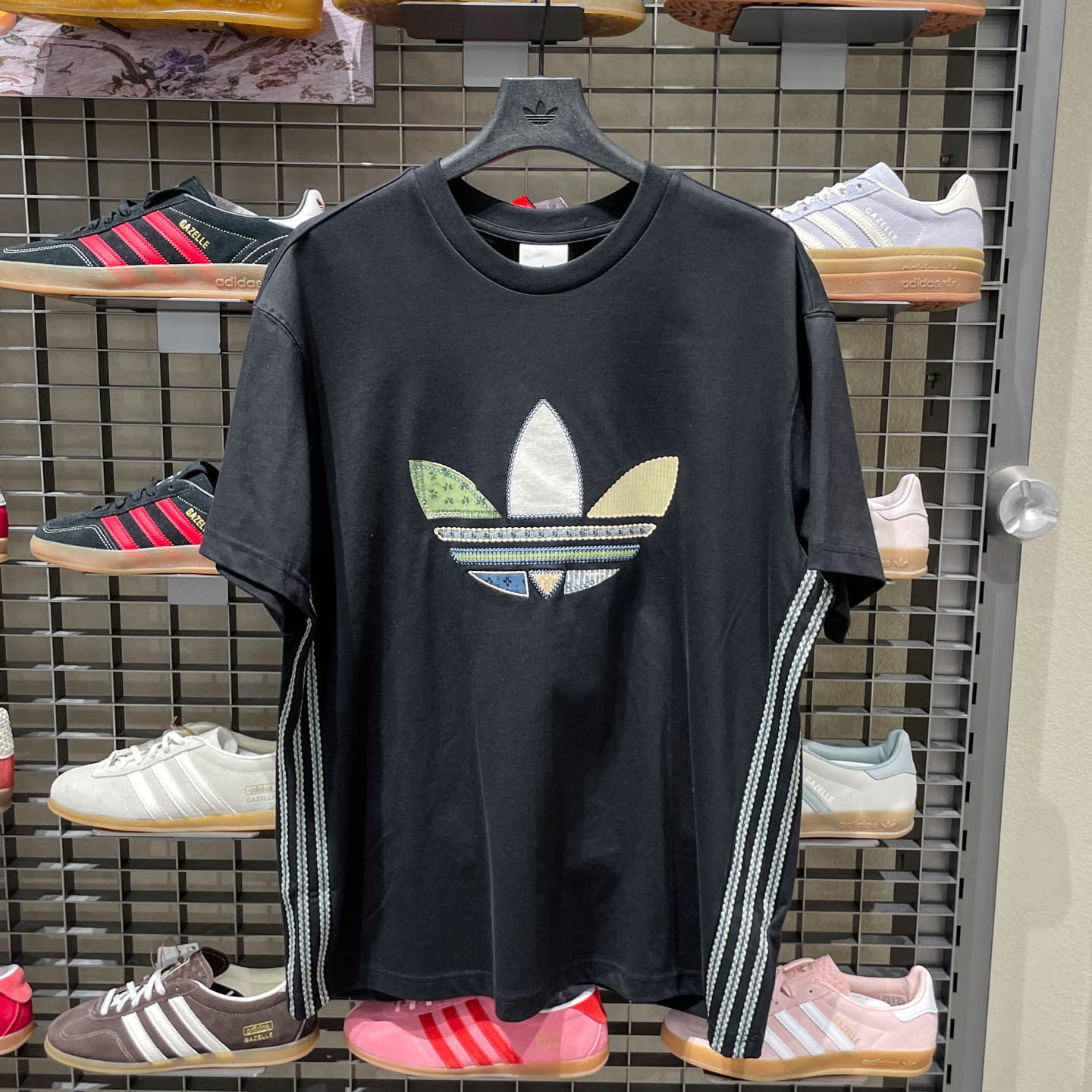 阿迪达斯三叶草男装2026春季新款TOUR TEE SS 宽松短袖T恤KW5671