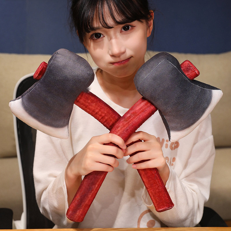 五叶草仿真斧头捶背创意玩偶