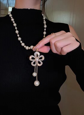 新中式合金仿真花毛衣链