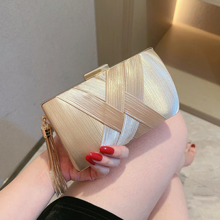 派对手提包 包时尚 新款 晚宴包包女士欧美奢华宴会手拿包水钻晚装