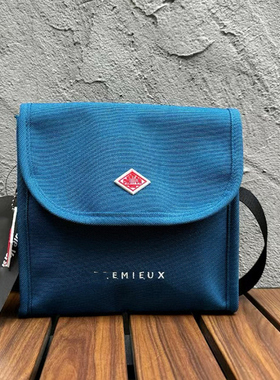 日系25新款danton刺绣字母翻盖经典百搭复古纯色单肩斜挎休闲包