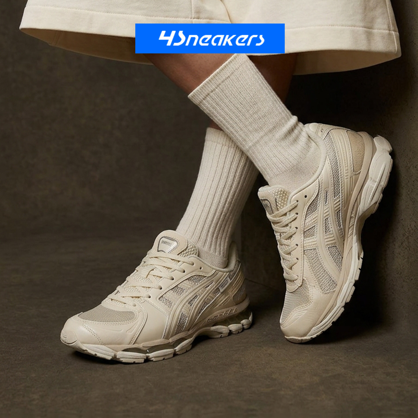 MADNESS x INVINCIBLE x ASICS Gel-kayano 12.1三方联名款运动鞋