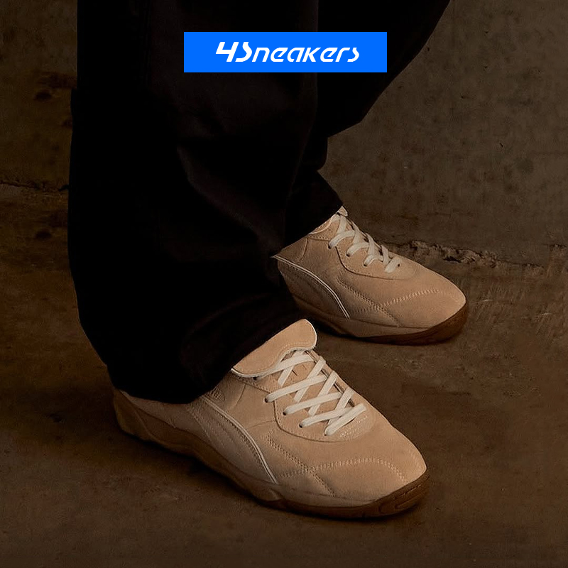 REPRESENT x PUMA King Indoor 彪马联名款棕色足球鞋403454-01