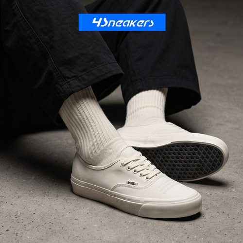 Vans OTW Authentic 44 低帮刺绣小花四叶草男女板鞋VN00117RBLK