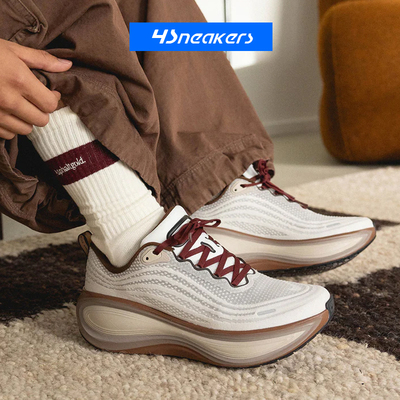 耐克Nike Vomero Plus 男款低帮棕色迈柔跑鞋休闲鞋IO4482-001