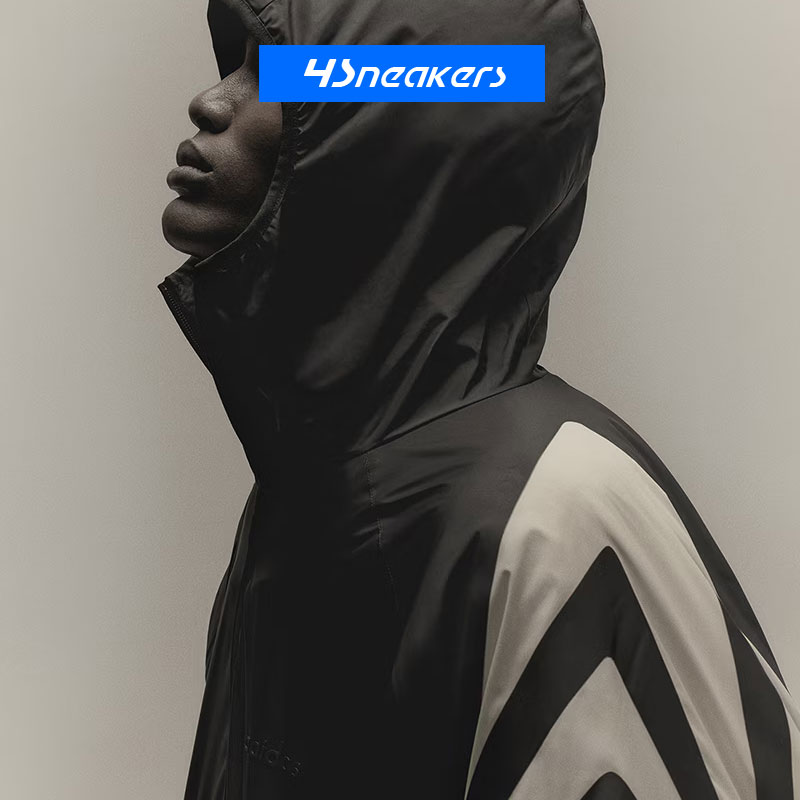 阿迪达斯Adidas 系列男女半拉链通勤运动套装卫衣外套T恤长裤
