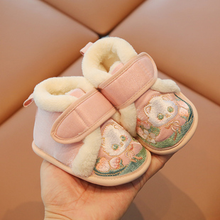 周岁鞋子女宝宝秋冬鞋小宝宝公主鞋婴儿冬鞋加绒保暖室内学步棉鞋