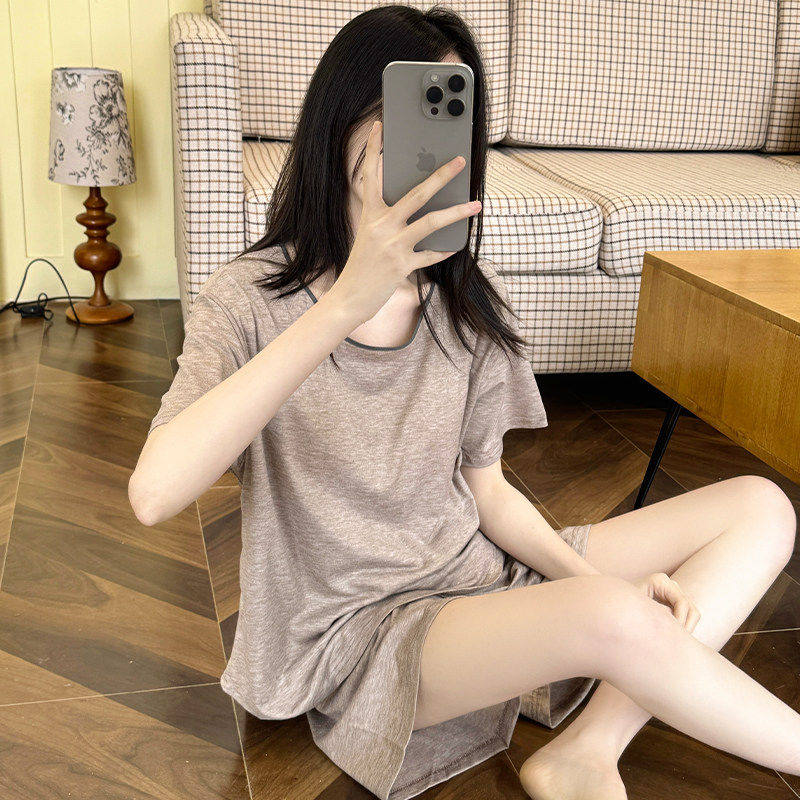 轻奢韩系简约纯色睡衣女款夏季新款带胸垫一体短袖休闲套装家居服