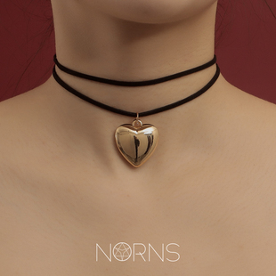 Norns千禧复古Y2K风格绒绳choker双层仿皮大爱心吊坠项链项绳子