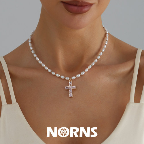 Norns欧美简约合金镶钻十字架仿珍珠项链清新时尚设计necklace