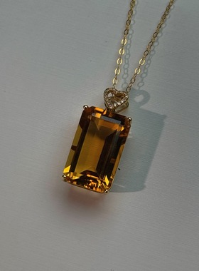 巴西黄水晶无事牌吊坠 18k金镶嵌 尺寸16-10-7.4mmmm