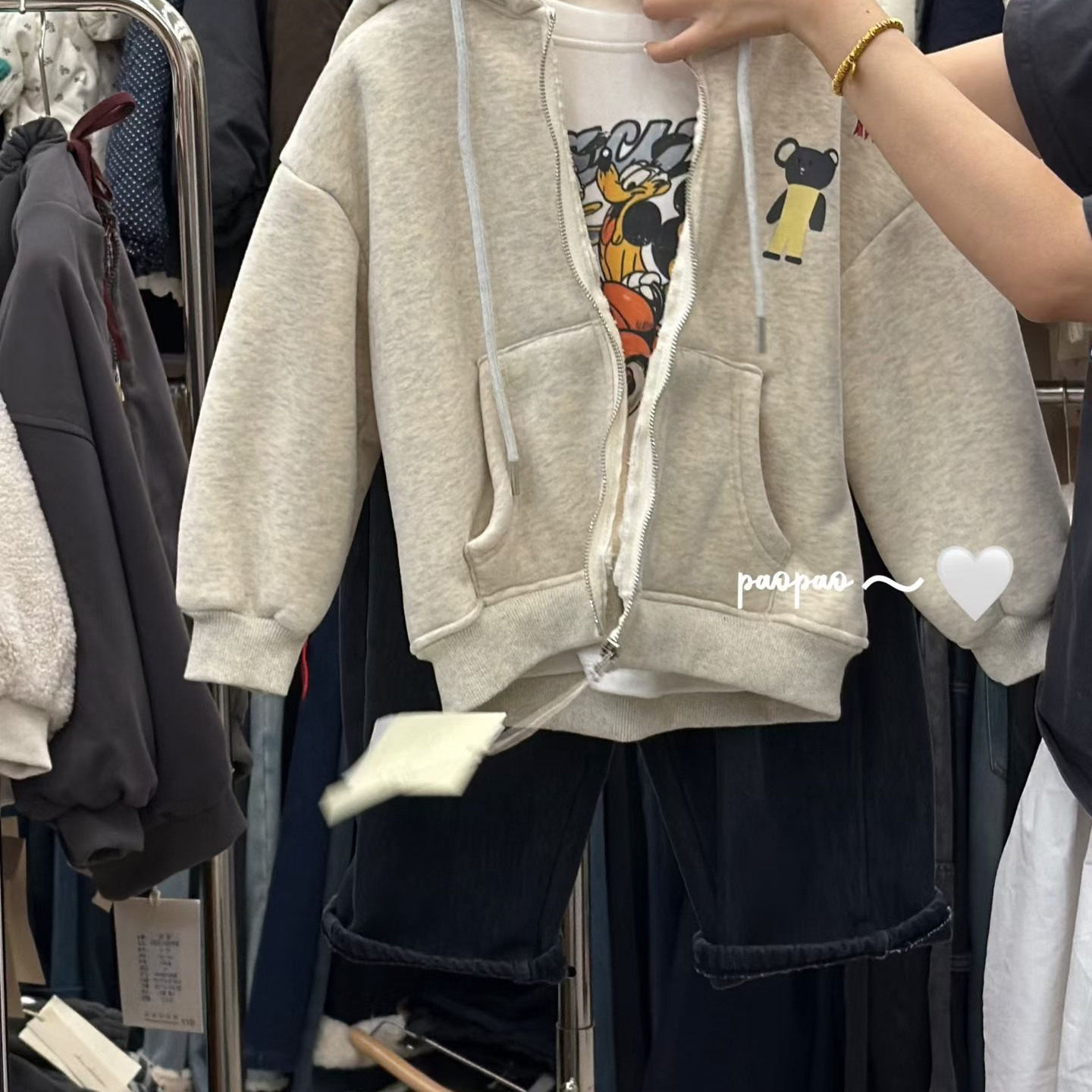 韩系男女童冬季米杏色卡通羊驼绒拉链连帽加厚卫衣儿童加绒外套