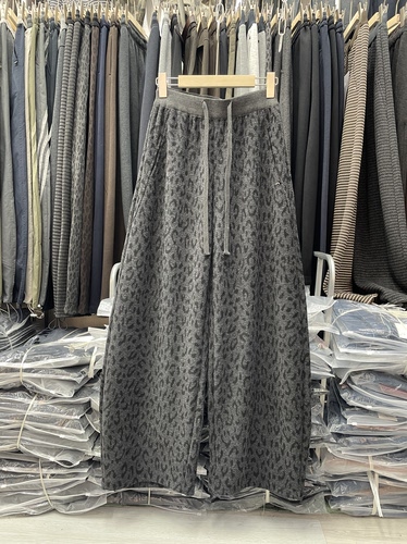 蒂娜尚品79506正品休闲裤女秋加厚豹纹弯刀阔腿裤梨形身材镰刀裤