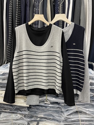 秋季新品套装女长袖圆领T恤+条纹针织背心两件套文艺范百搭打底衫