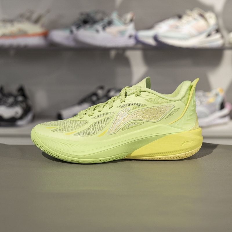 李宁儿童缓震回弹低帮篮球鞋