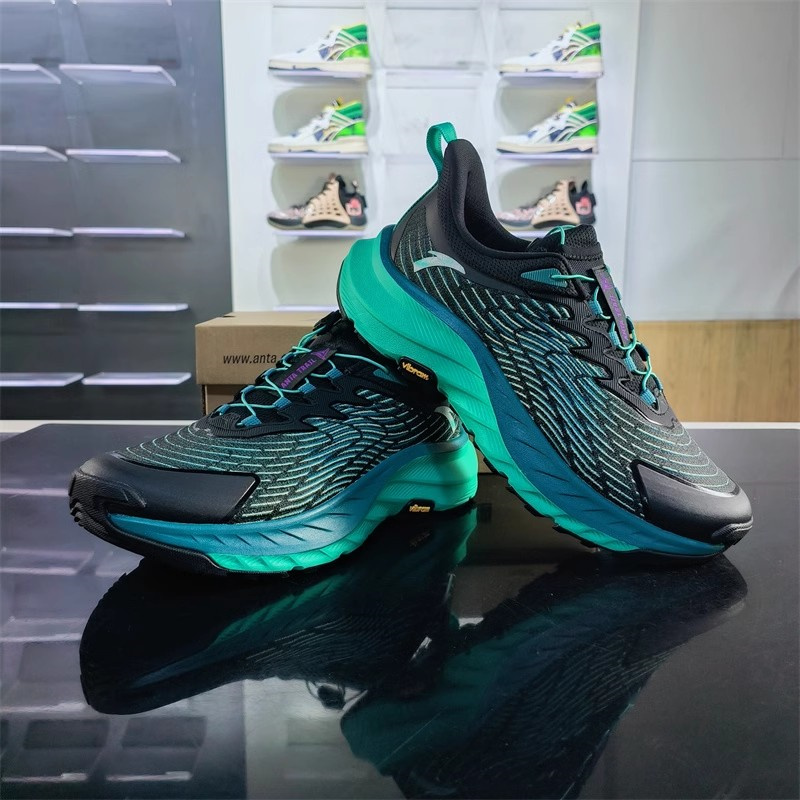 安踏男子秋冬户外越野跑步鞋