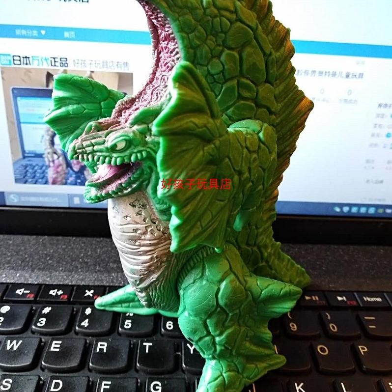 雷伊洛斯戴拿奥特曼软胶万代玩具