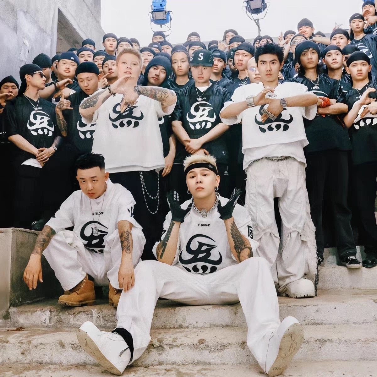 CYPHER专辑盛宇印花短袖T恤图片