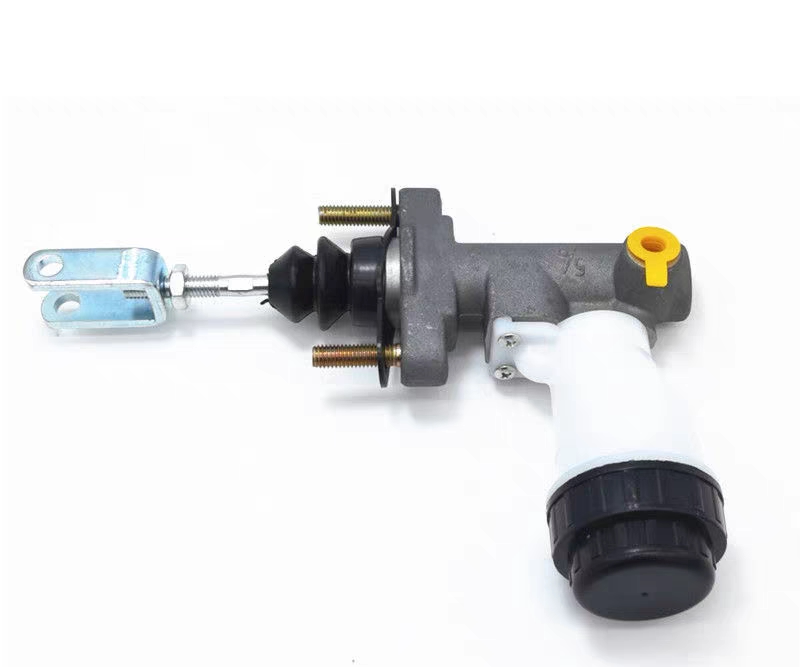 适配长城哈弗老款汽油2.4车型离合器总泵