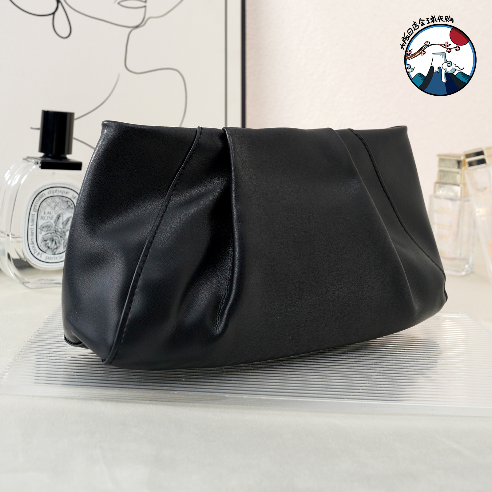 赫莲娜黑pu云朵褶皱包  大容量收纳包 2025新款简约高级感手拿包