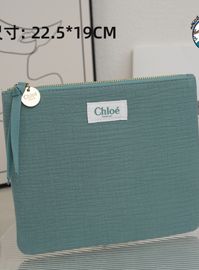 Chloe蔻依新款豆绿色化妆包 收纳包金色logo拉链包 信封小包